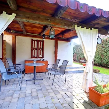 Maly Rodinny Domcek Vakantiehuis *